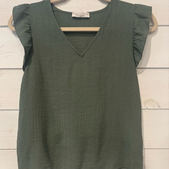 Paper Crane Green Flutter Sleeve Ruffled Blouse - Picture 8 of 10